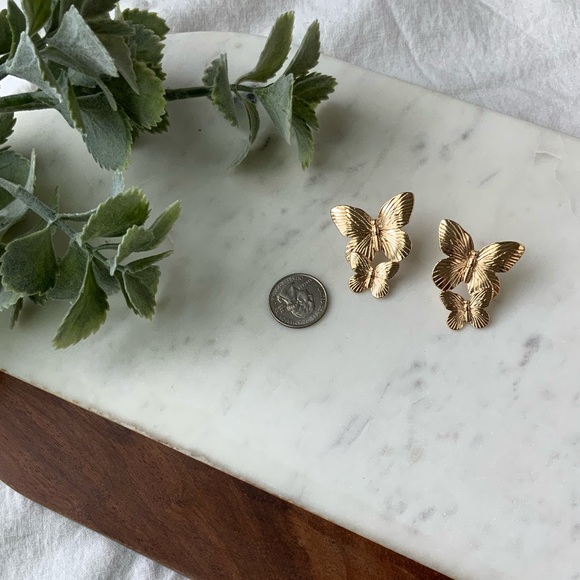 The Rose - Detailed Butterfly Double Drop Earrings - Picture 5 of 7